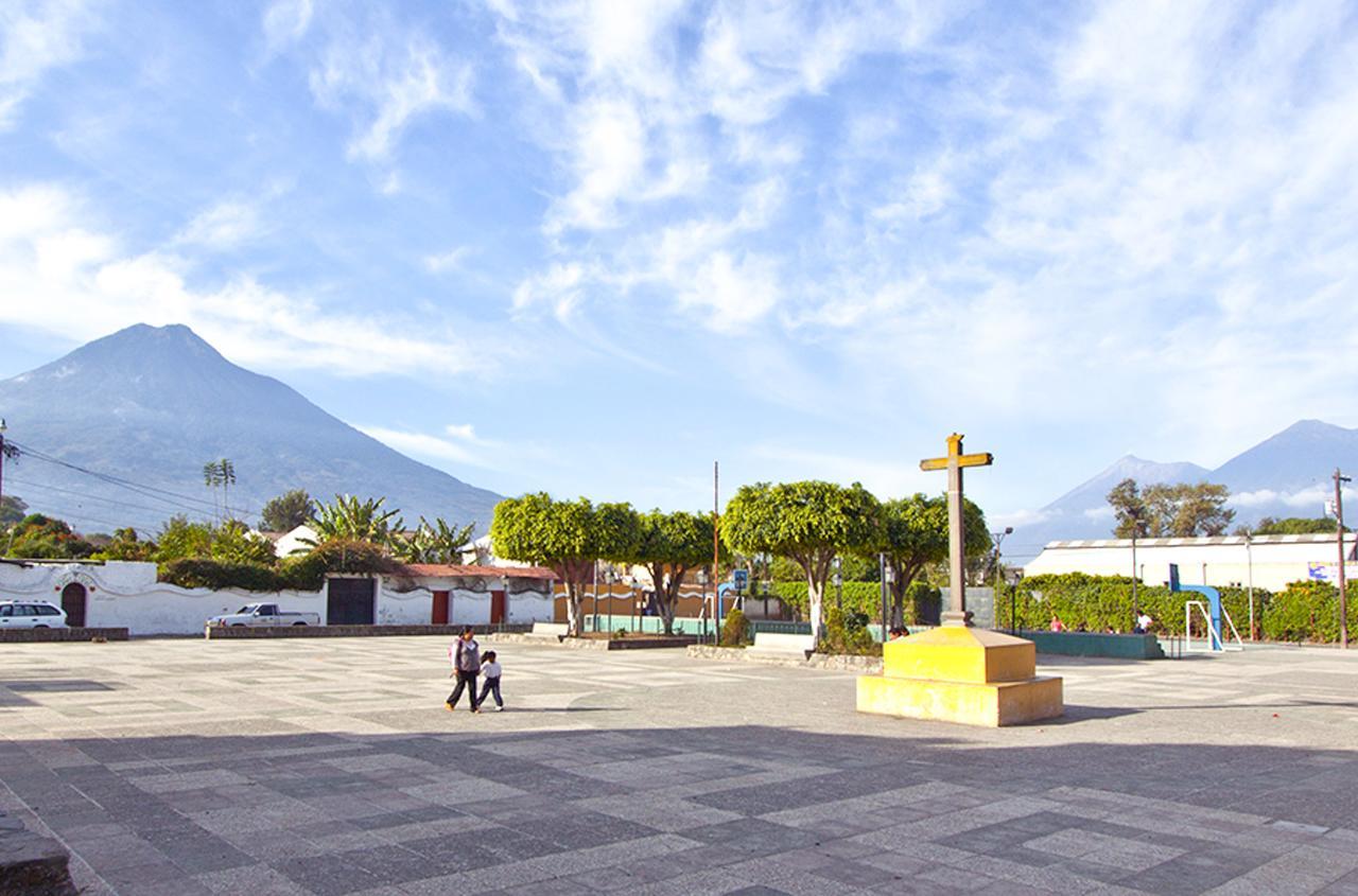 Villas Santa Ana Antigua Exterior photo